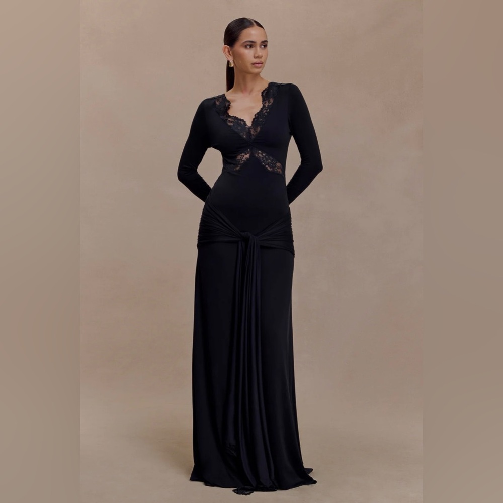 NWT MESHKI BLACK LACE INSERT MAXI DRESS - Picture 4 of 6
